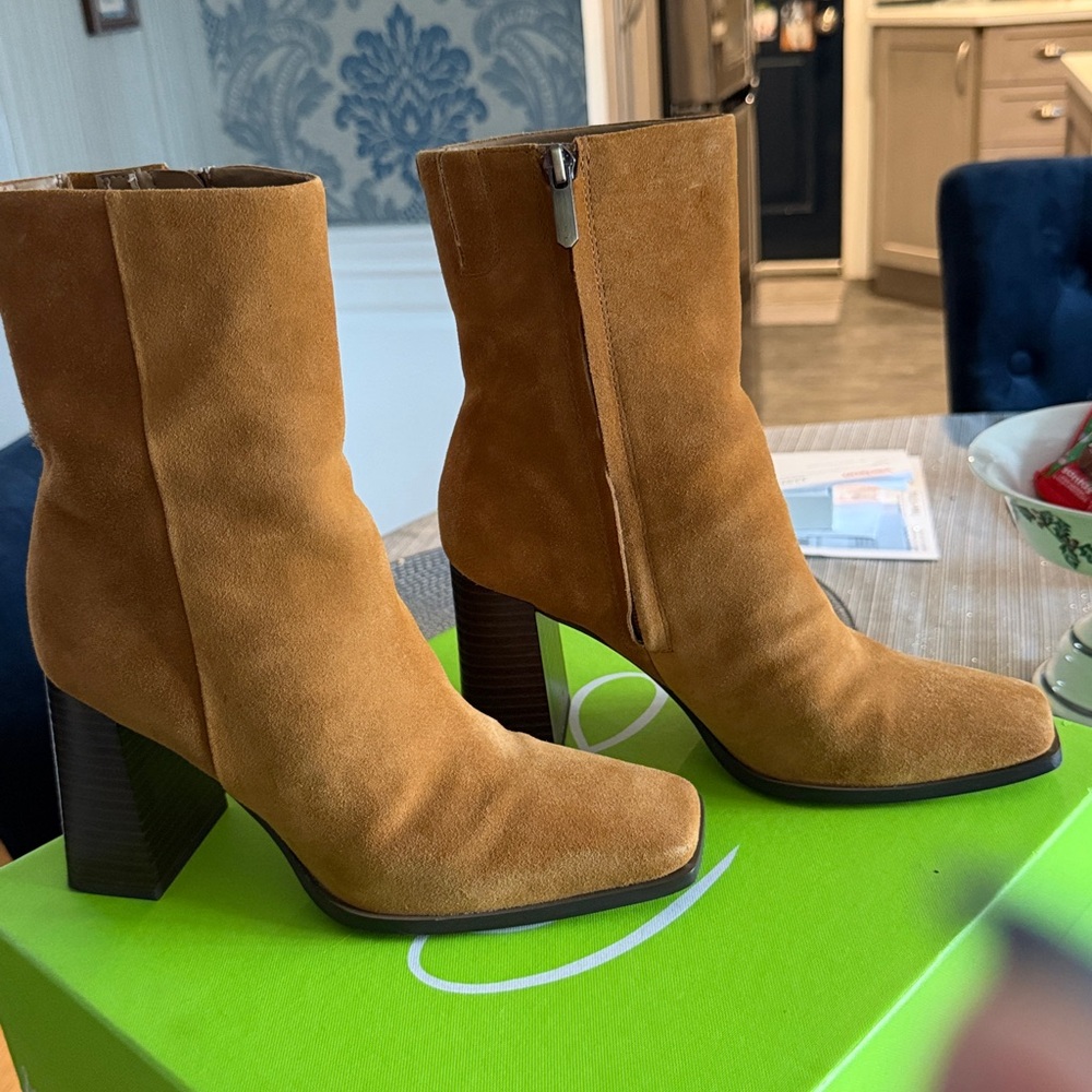 Sam Edelman Ivette Toasted Chestnut  Suede Ankle Boots size 6.5